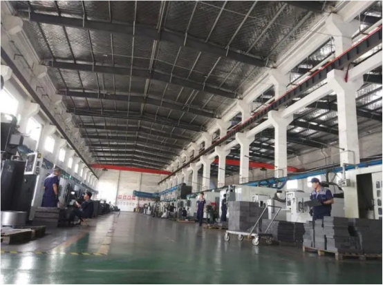 新材料生產車間清掃吸塵